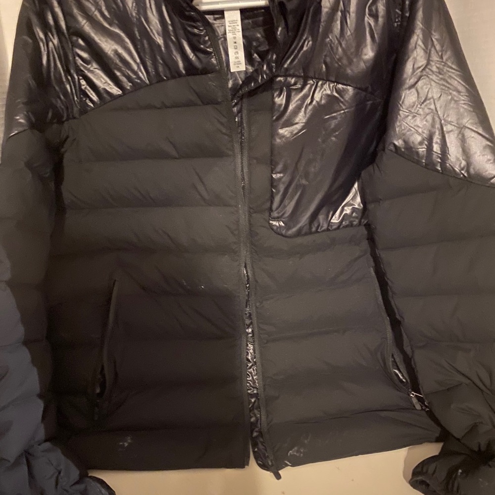 Lululemon slim puffer jacket